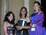 Prom-46-20040628-Andrea&Nina&Cynthia-ChateauFrontenac-31.jpg